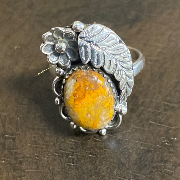 925 Sterling Silver Jewelry - Sterling Silver Floral Leaf Ring with Yellow Stone